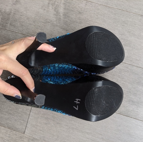 Steve Madden blue sequins platform heels sz 8.5 - Picture 7 of 8